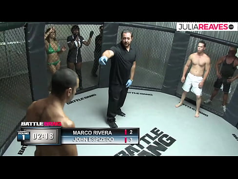 ❤️ Ultimate Fighter ቀለበቱ ውስጥ ከተጣላ በኋላ አንዲት ቁጥር ሴትን ትበዳለች። ❤ ጥራት ያለው ወሲብ
